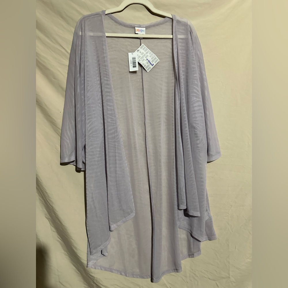 Kimono Size L (will fit up to a 3xl)  LulaRoe BATCH SIZING. Lindsay L-3XL